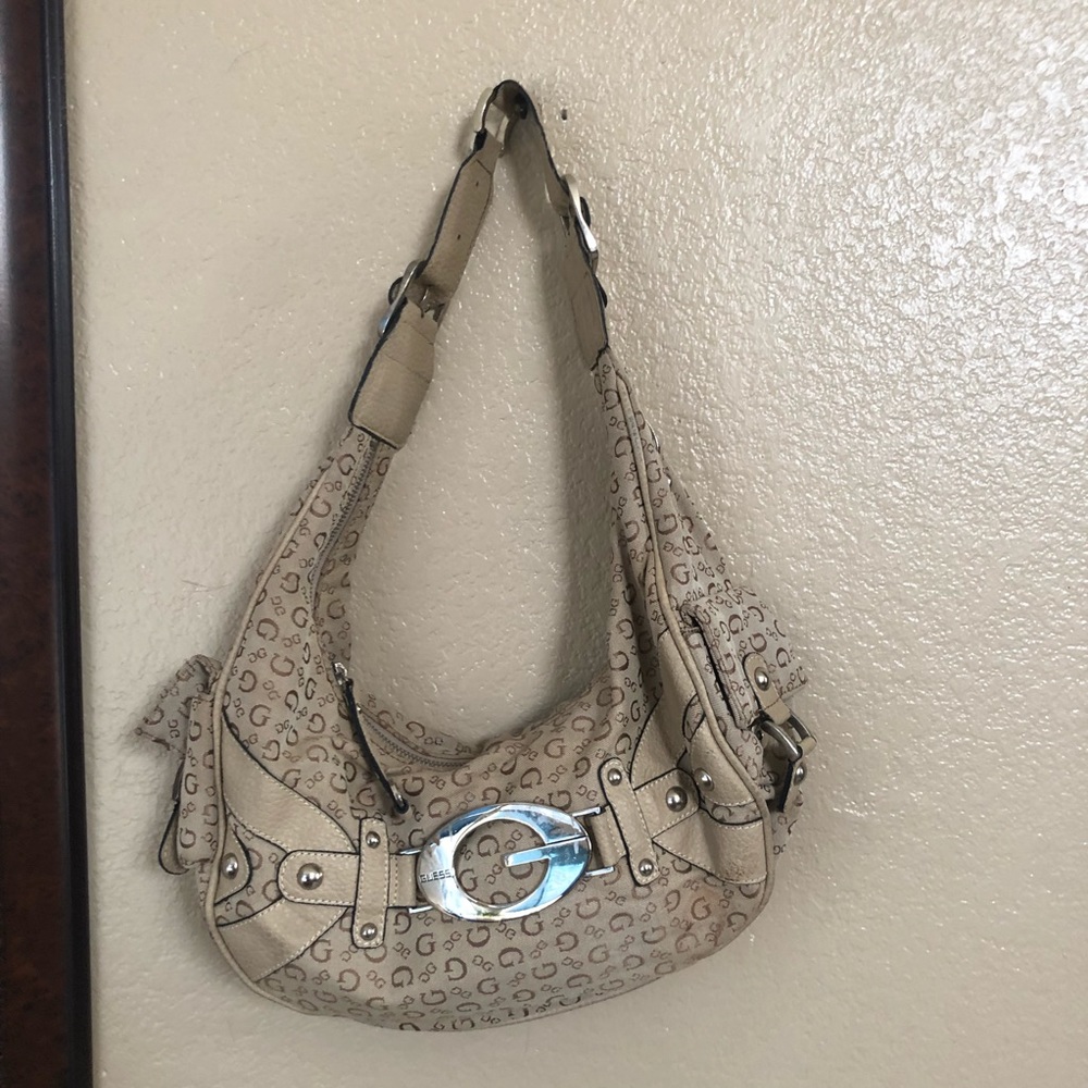 GUESS Shoulder Purse - Picture 2 of 7